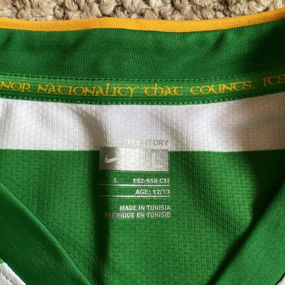 Nike Celtic soccer t shirt! - Picture 3 of 7